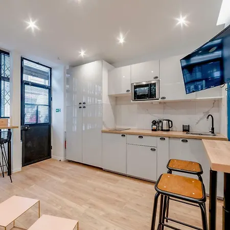 Lovely Flat In Montmartre * Paris