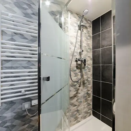 Lovely Flat In Montmartre Apartment
